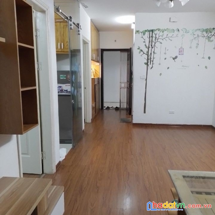 Bán căn hộ chung cư the golden an khánh 2 phòng ngủ 63m2 ban công đông nam full nội thất liền