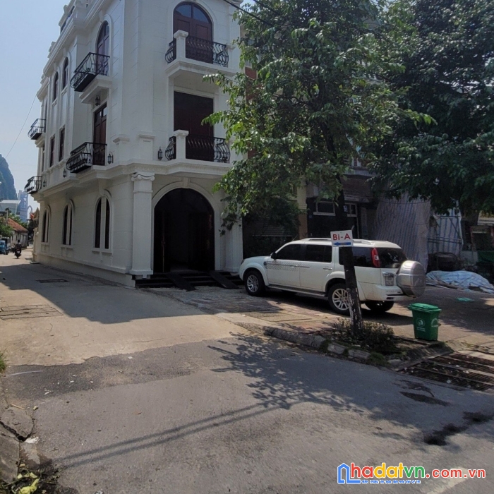 Chính  chủ cần bán nhà hai mặt tiền tại đường trần phú, cẩm thạch cẩm phả, quảng ninh