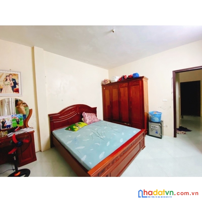 Bán nhà hào nam, đống đa 42m2 x 4 tầng, lô góc, ô tô tránh, 2 thoáng, chỉ 4,7 tỷ, lh 096 6037496
