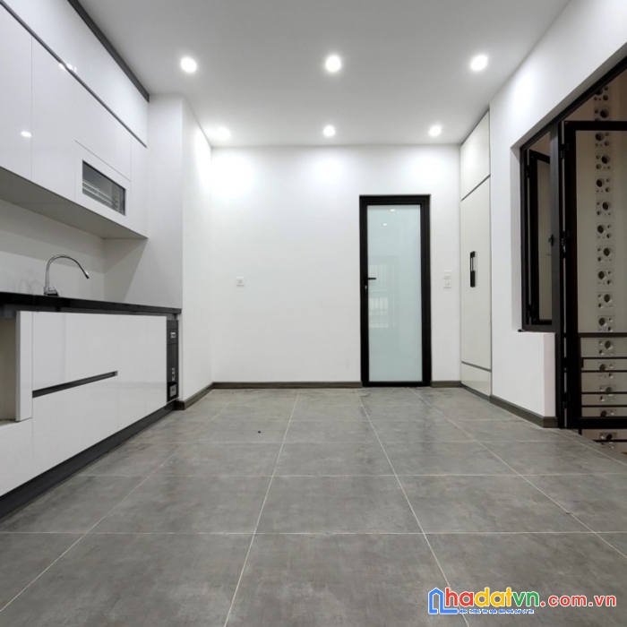Bán nhà linh quang 40m2 x 5t, vài bước ra hồ linh quang, kinh doanh đỉnh, 5.22 tỷ lh 0966037496