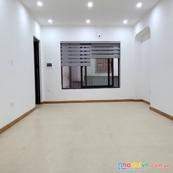 Bán nhà linh quang 40m2 x 5t, vài bước ra hồ linh quang, kinh doanh đỉnh, 5.22 tỷ lh 0966037496