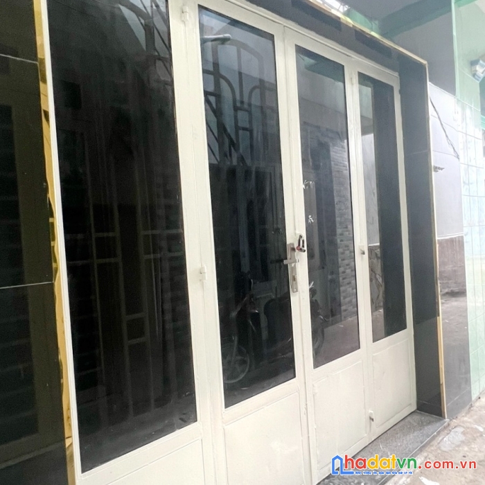 Nhà mới hẻm 330 âu dương lân p3q8 - giá : 3.15 tỷ (thương lượng)