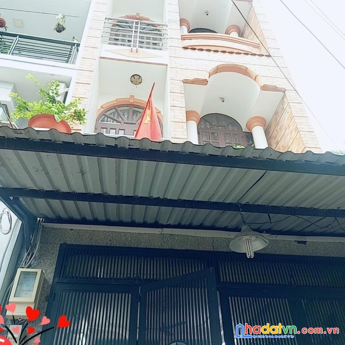 Bán nhà 4 lầu, 1 sẹt tân sơn nhì, tân phú , hẻm xe hơi 6m, giá ngộp