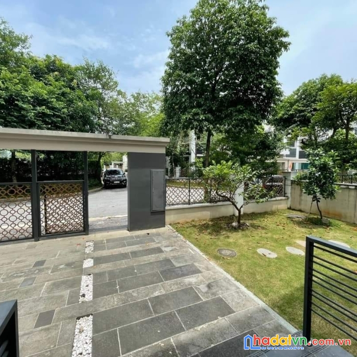 Bán biệt thự song lập starlake diện tích 222.8m2, giá chỉ 285tr/m2 0917836226