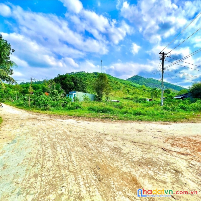 Chính chủ bán lô góc 2 mặt tiền vị trí đắc địa tại ninh tây - tx ninh hoà - khánh hoà