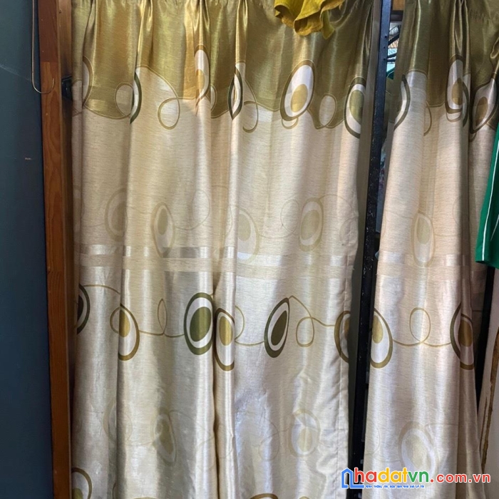 Chính chủ sang nhượng gấp shop thời trang 47 quang trung