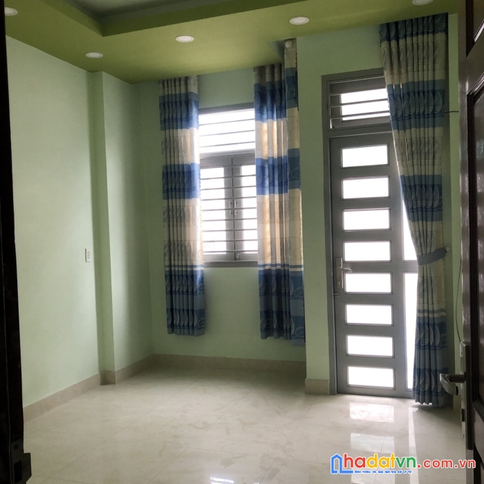 Chính chủ cần bán hoặc cho thuê nhà hxh - diện tích sd 160m2