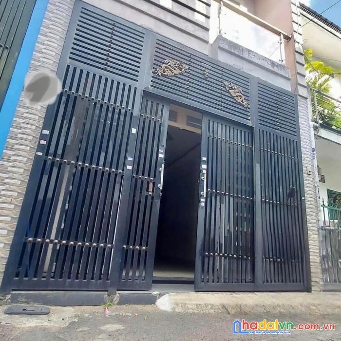 Tân sơn nhì ,tân phú,60m2 , hia mặt hẻm xe hơi thông, ngộp cần bna gấp