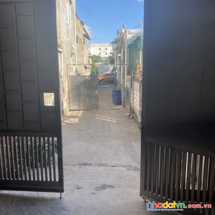 Chính chủ bán căn nhà vị trí đắc địa tại tp thủ đức - giá cực rẻ