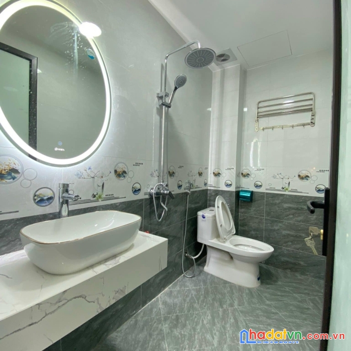 Bán nhà ngõ 86 tô vĩnh diện 33m x 6 tầng, mt: 6m
, ô tô tránh, vào nhà