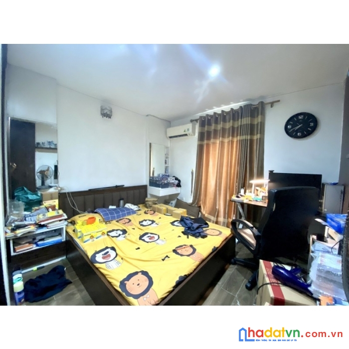 Nhà đẹp ở luôn tây sơn - 3 ngủ - mặt tiền rộng - cách phố 40 mét 4 tỷ lh 0966037496