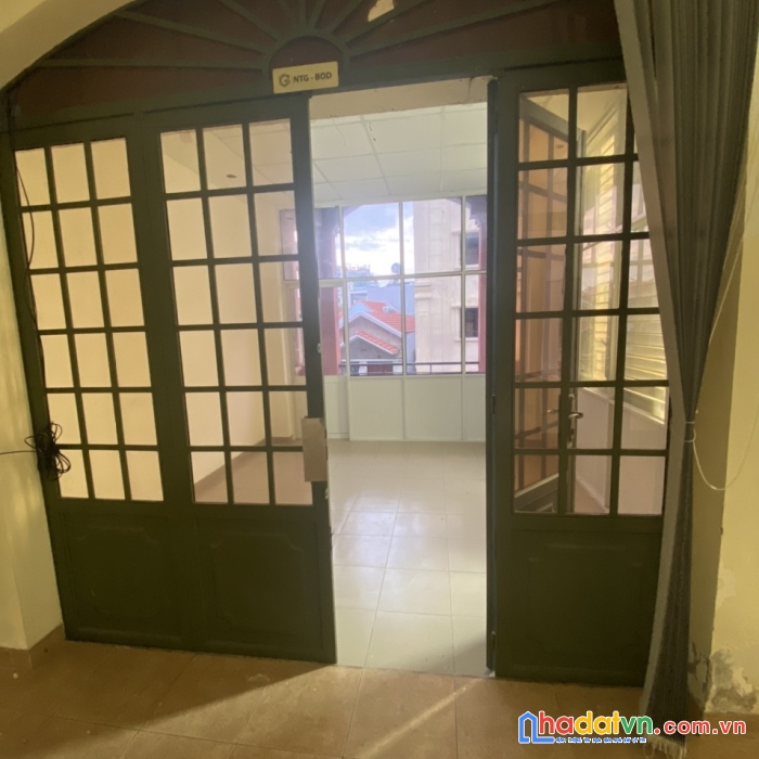 Cho thuê nhà đường út tịch p4 quận tân bình