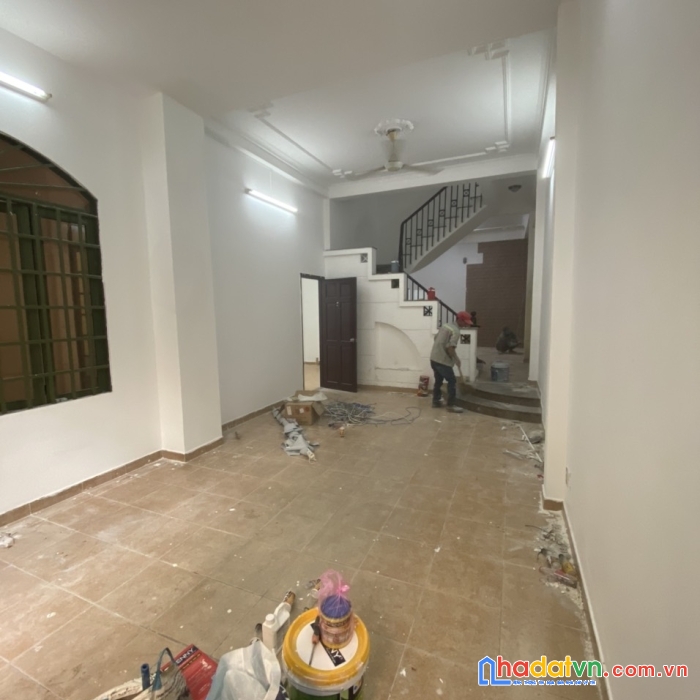 Cho thuê nhà đường út tịch p4 quận tân bình