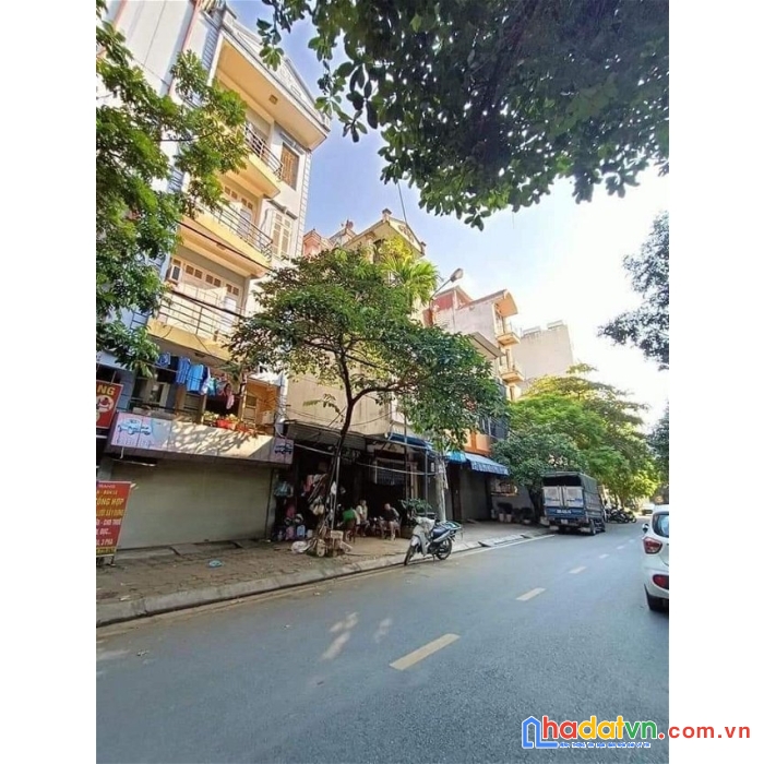 Cần bán gấp nhà thái định cư la khê 45m2 mt4.6m chỉ 7.8 tỷ phân lô vỉa hè ô tô trành kinh doanh