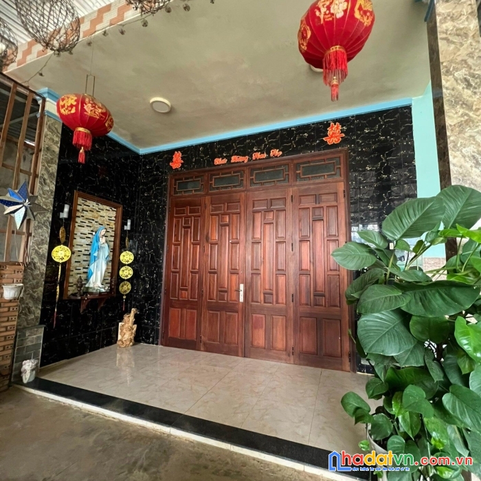 Bán đất tặng nhà – tặng kho, giá cực rẻ mặt tiền ql55 bảo lộc