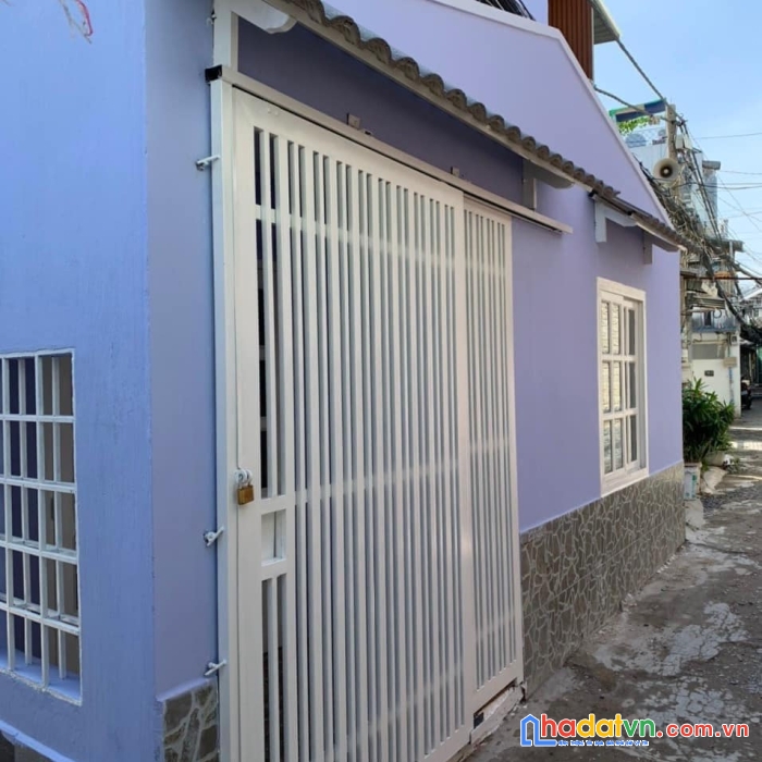 Bán nhà mặt tiền hơn 6 m huỳnh tấn phát ,tân phú, quận 7.
giá 3 tỷ 200,dt 34.6 m2(6.5 x 7m)