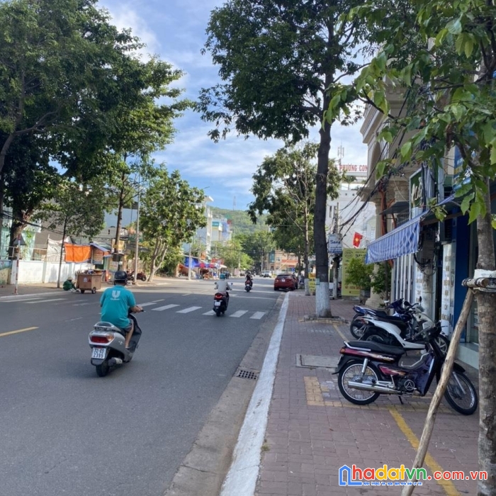 Sở hữu ngay căn nhà 2 mặt tiền trương công định vị trí đẹp tại tp. vũng tàu.