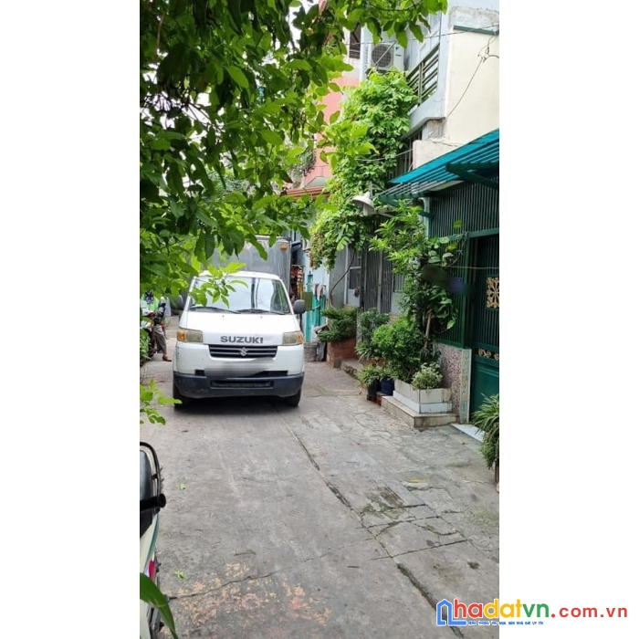 Bán nhà 2 tầng, 58m2, sát aeon tân phú,xe hơi đỗ của,ngộp cần bán gấp.