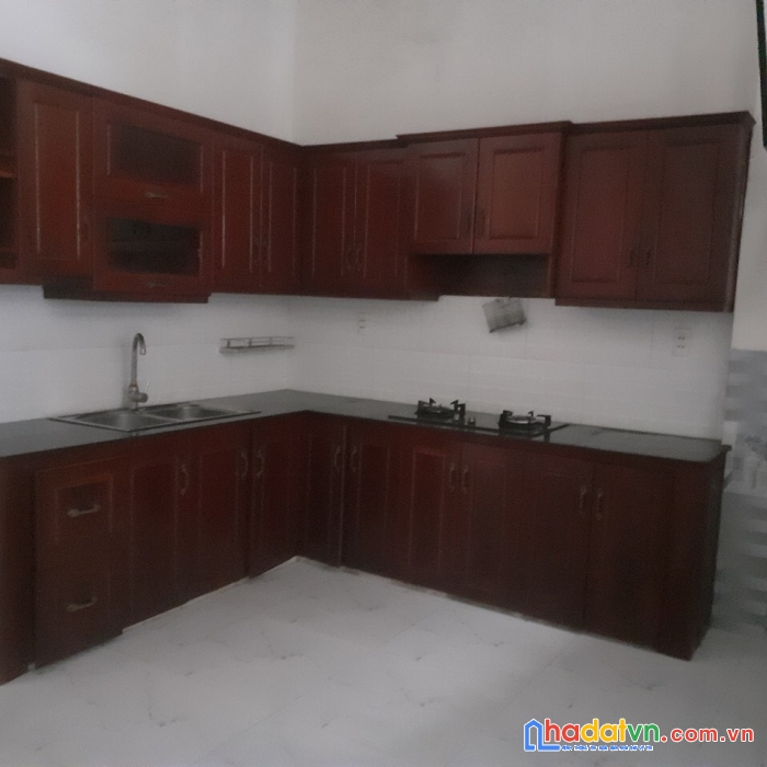 Nhà giá ngộp hxh chỉ hơn 4 tỷ, nở hậu 4.6x13m, 3 tầng đúc btct