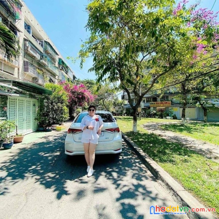 Chính chủ cần bán nhanh căn hộ đẹp view sông thoáng mát tại bình thạnh