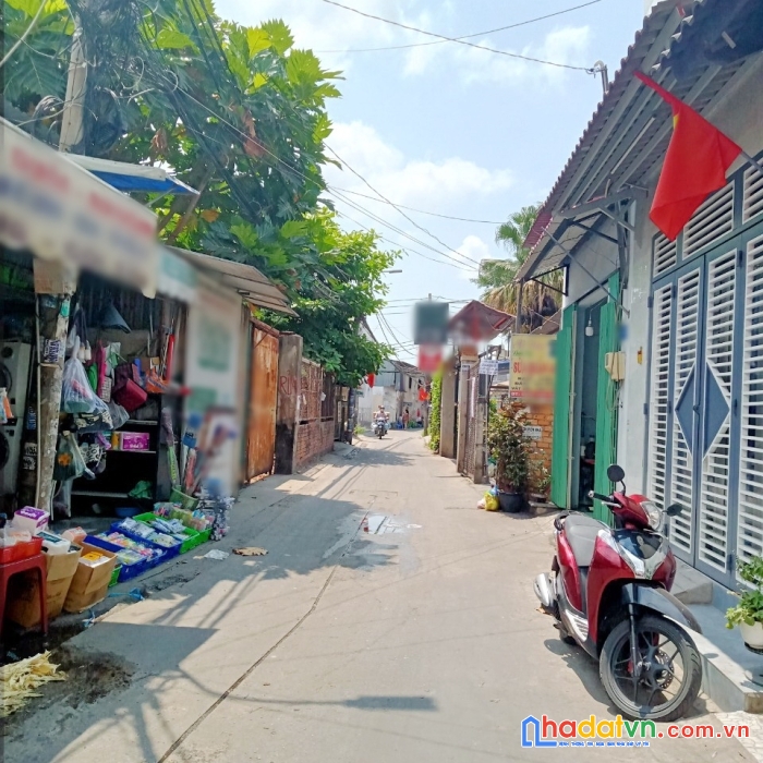 Nhà bán hẻm c1 phạm hùng xã bình hưng- bình chánh - giá : 1.7 tỷ