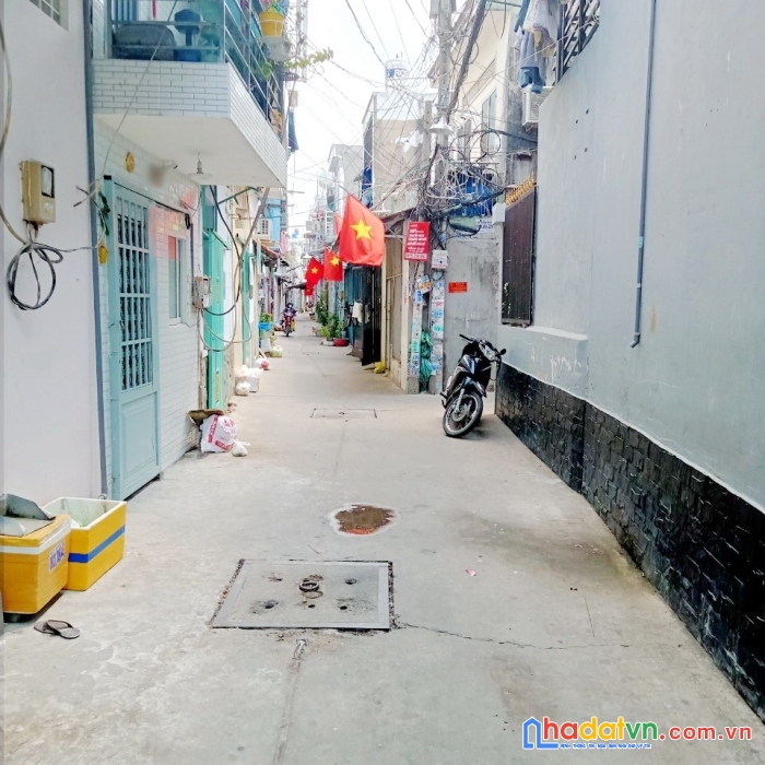 Nhà bán hẻm c1 phạm hùng xã bình hưng- bình chánh - giá : 1.7 tỷ