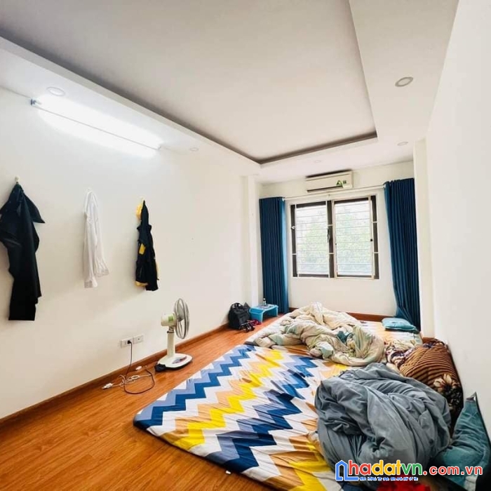 Bán nhà mới đẹp chính kinh thanh xuân 30m 6 tầng ngay sát ô tô tránh 4.5 tỷ
