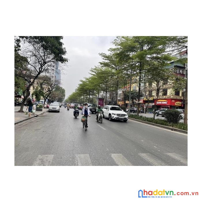 Bán nhà ngã tư sở 70m 4 tầng mặt tiền 4.5m giá chỉ 18 tỷ  vỉa hè mặt phố giá tốt