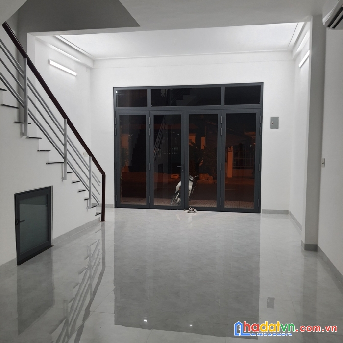 Bán nhà 4 tầng trung tâm khu bàn cờ ở tp.nha trang dtsd:184m² 8,5 tỷ