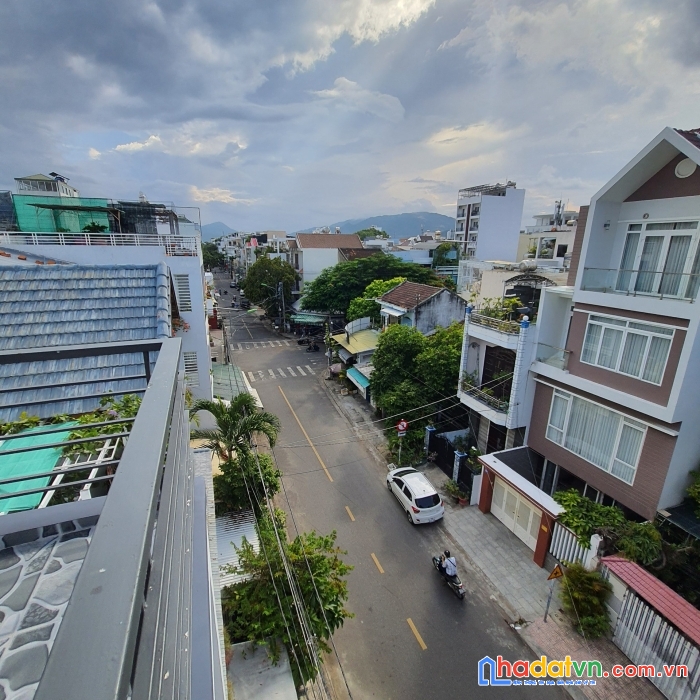 Bán nhà 4 tầng trung tâm khu bàn cờ ở tp.nha trang dtsd:184m² 8,5 tỷ