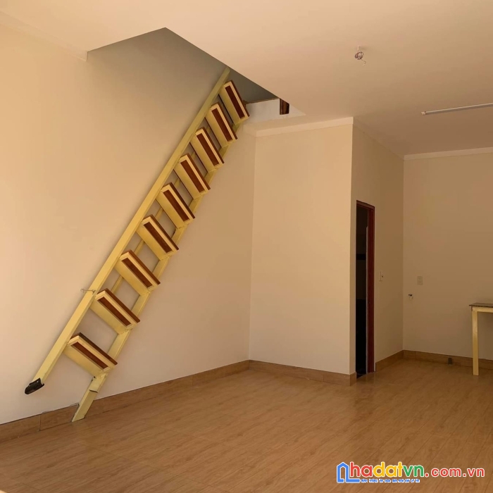 Cho thuê căn hộ 1 trệt, 1 lầu tại chợ mới di linh, lâm đồng