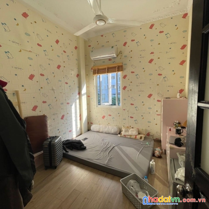 Bán nhà ngõ rộng nguyễn phúc lai đống đa 40mx 4 tầng ngay sát ô tô 4.5 tỷ