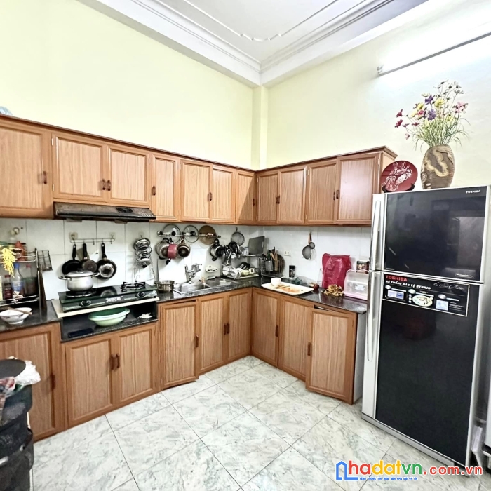 Bán nhà đẹp, khang trang, nở hậu phố vọng hai bà trưng 67 mx 4 tầng 5.8 tỷ
