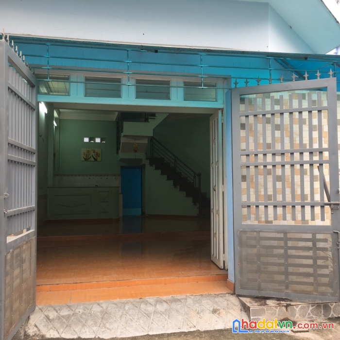 Chính chủ cho thuê nhà nguyên căn 80m2 3 mặt tiền hẻm 985, q.tân bình