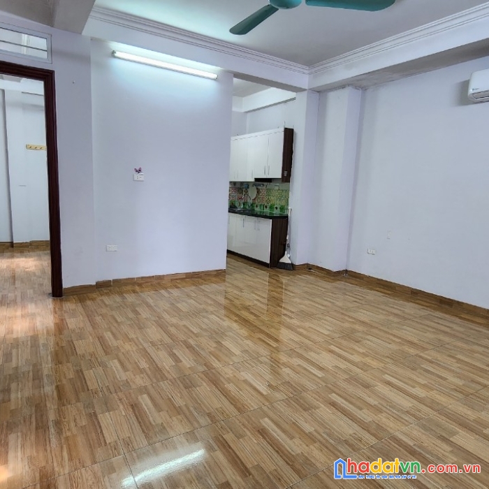 Ccmn siêu sang phố nguyễn đình hoàn, cầu giấy.