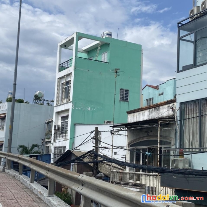 Chính chủ bán căn nhà vị trí đẹp tại quận 8, tp hcm - giá cực rẻ