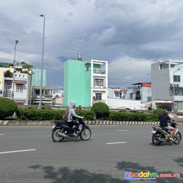 Chính chủ bán căn nhà vị trí đẹp tại quận 8, tp hcm - giá cực rẻ