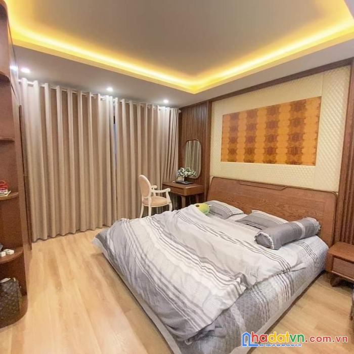 Bán nhà trần cung 3 tỷ nhỉnh  mặt ngõ cổng riêng, kd…