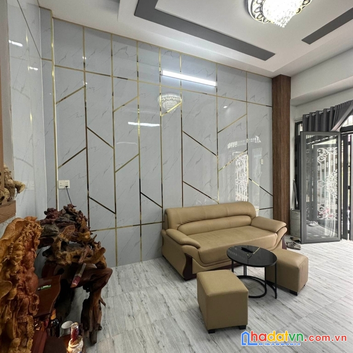 Bán nhà hxh, kế bên aeon bình tân 3 tầng 67m2 chỉnh nhỉnh 7 tỷ