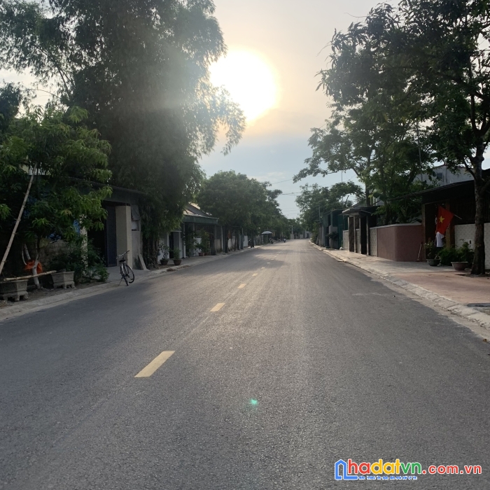 Bán đất 86m2 có nhà cấp 4, mặt đường cao xuân huy kéo dài, tp vinh