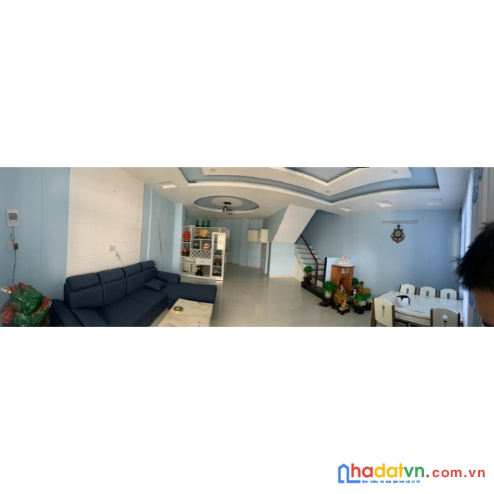 Bán gấp nhà đẹp đường nguyễn trung trực, đà lạt view toàn thành phố cực đẹp