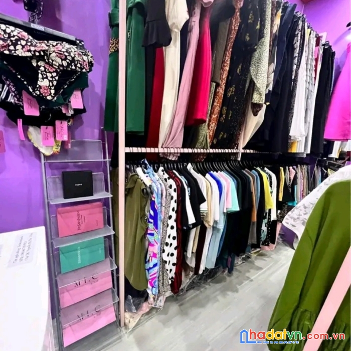 Sang shop thời trang nữ 148 nguyễn thái bình, p12, tân bình.