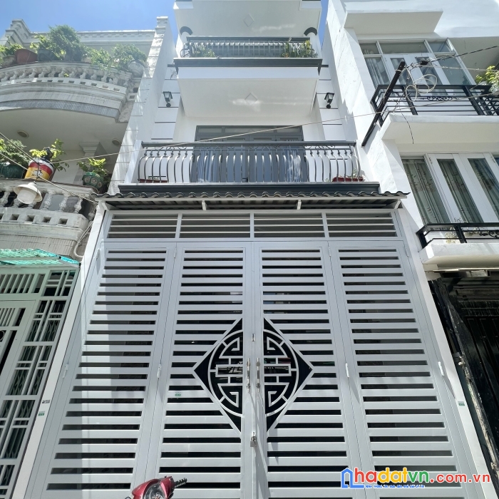 Nhà mới 4 tầng mặt hẻm ôtô dương bá trạc p1 q8 giá 7.9 tỷ