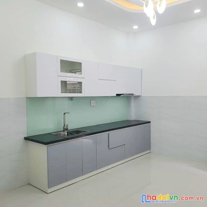 Nhà mới 4 tầng mặt hẻm ôtô dương bá trạc p1 q8 giá 7.9 tỷ