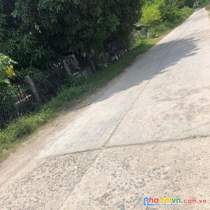 Chính chủ cần tiền gấp bán gấp lô đất full thổ cư, đã có sổ 191m2