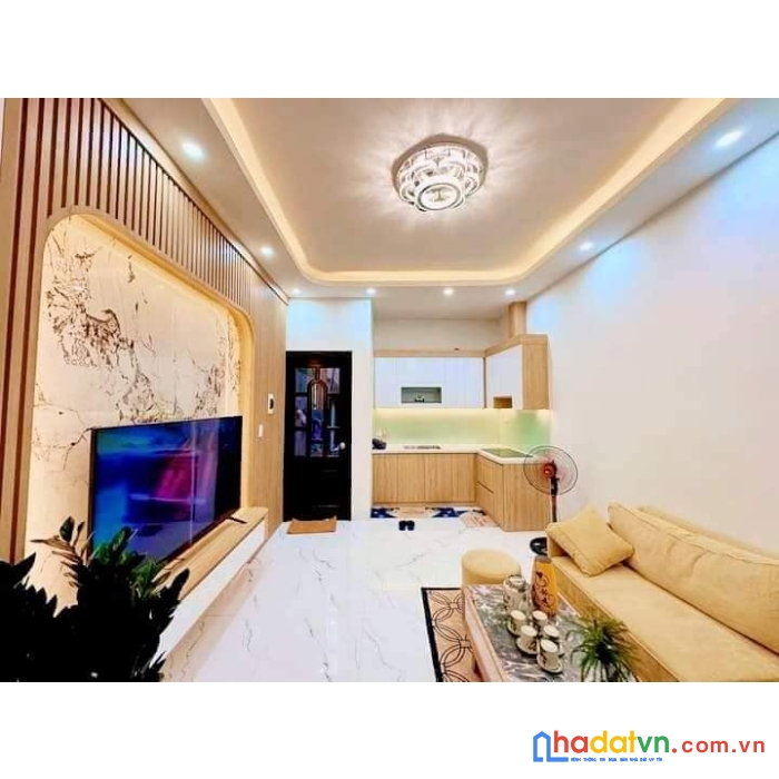 Bán nhà đẹp trung tâm phố cổ 30m ra mặt phố lò đúc dt:33m2 4 tầng mt:4.3m 3 phòng ngủ chủ để lại