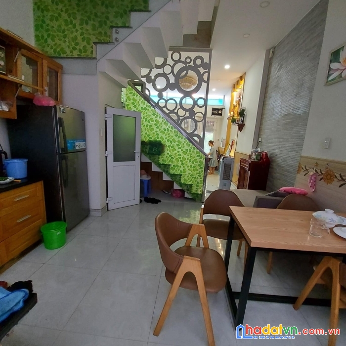 Bán nhà 1 sẹc đường tây thạnh, 45m2 nở hậu tài lộc, hẻm thông thoáng chỉ nhỉnh 3 tỷ