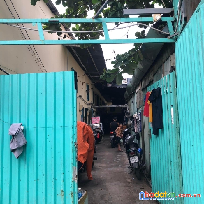 Nhà có dòng thu nhập hàng tháng 200tr-- sau lưng chợ tân quy-quận 7