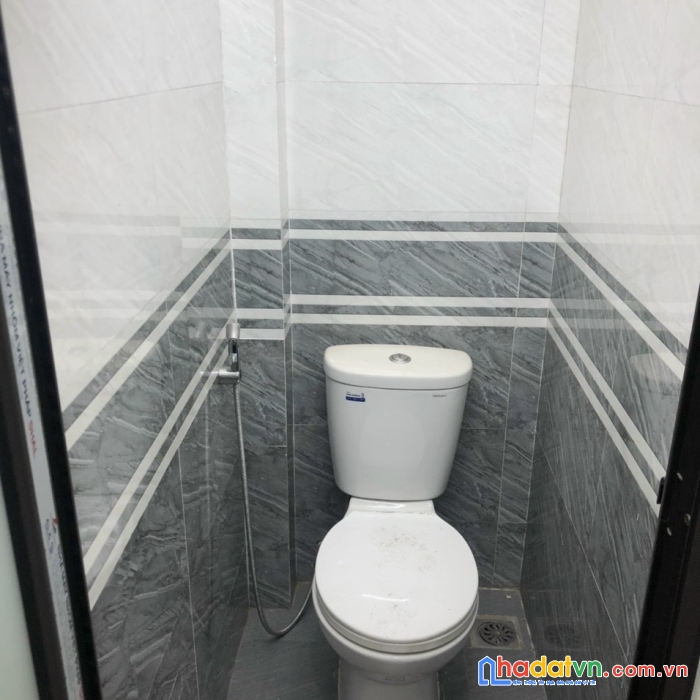 Quá rẻ 1ty350tr có nhà c4 đổ trần, 31m- la tinh - ngay gần vành đai 4.0 + chợ - cách 10m là ngõ oto
