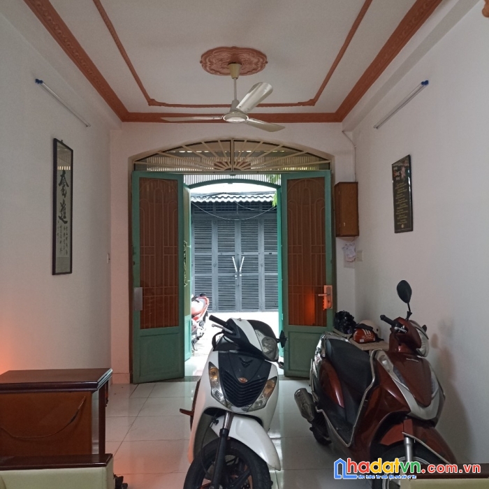 Cần bán gấp bán nhà hxt đường lạc long quân, p.3, q.11